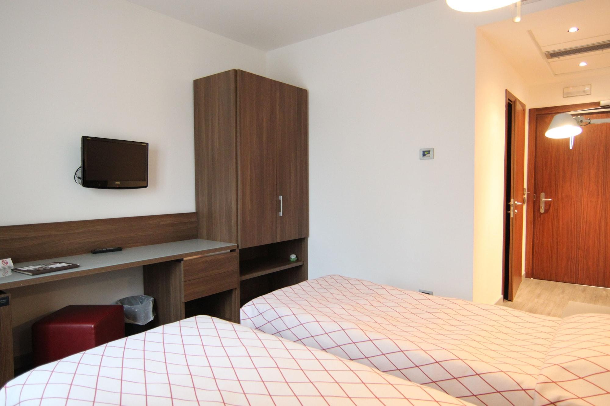 Hotel Del Parco Vigevano Luaran gambar