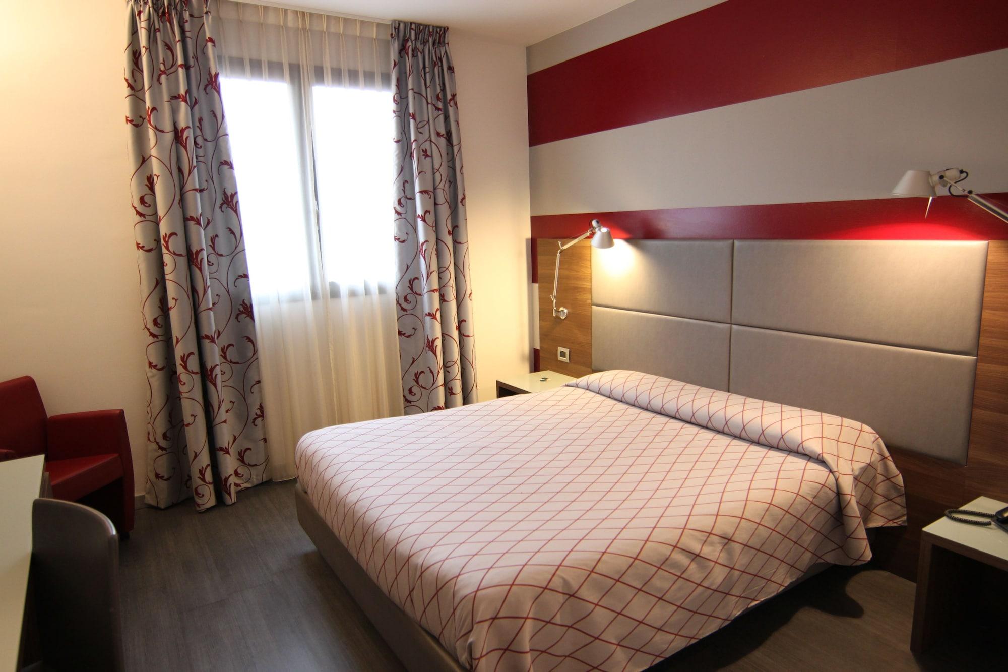 Hotel Del Parco Vigevano Luaran gambar