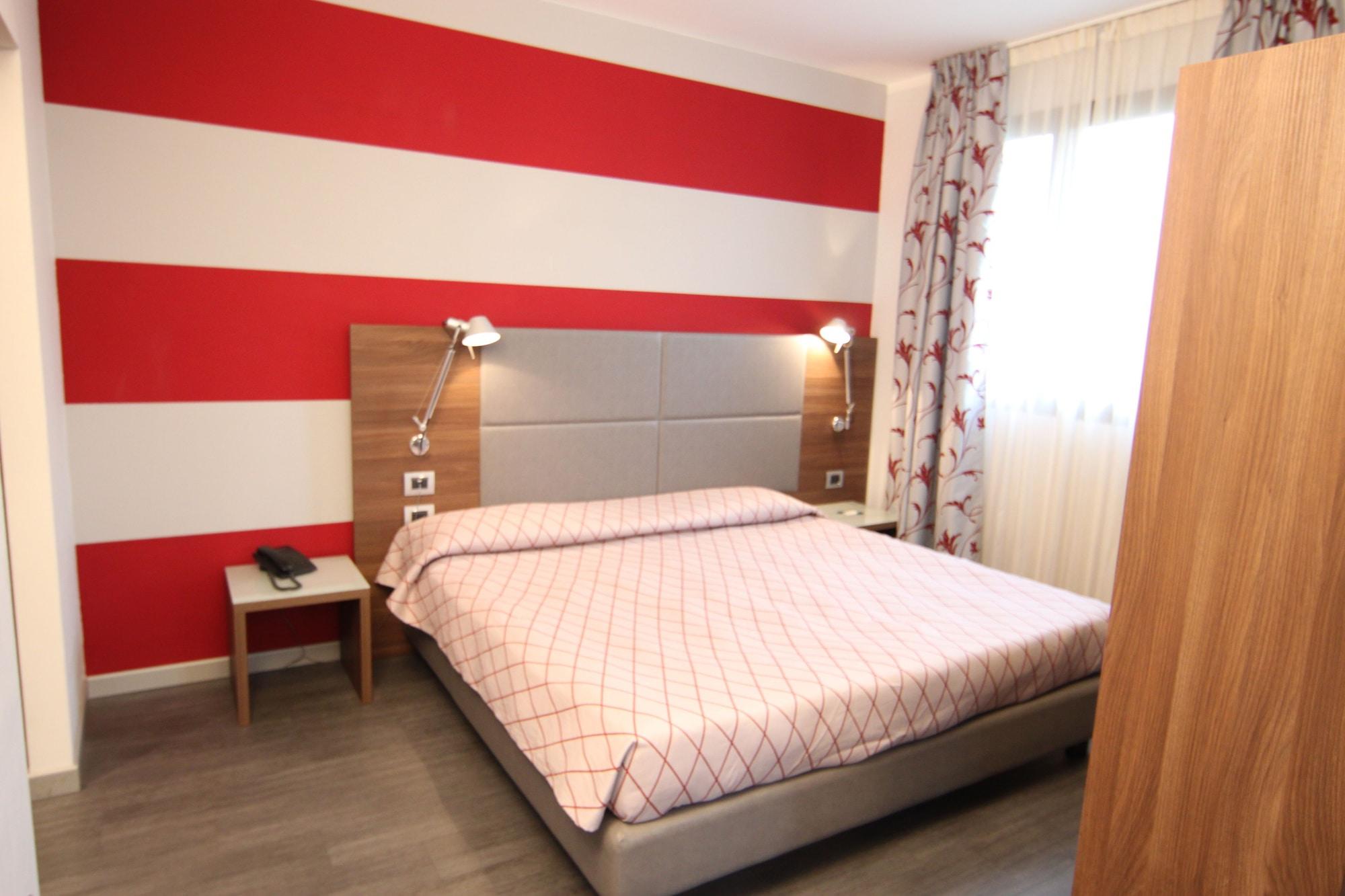 Hotel Del Parco Vigevano Luaran gambar